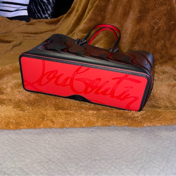 New Christian Louboutin Walk A Mile in My Shoes Cabata Small Grained Leather Bag - Picture 12 of 16